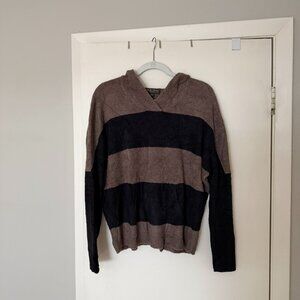 Barefoot Dreams Soft Womens S/M Brown/Black Striped Sweater